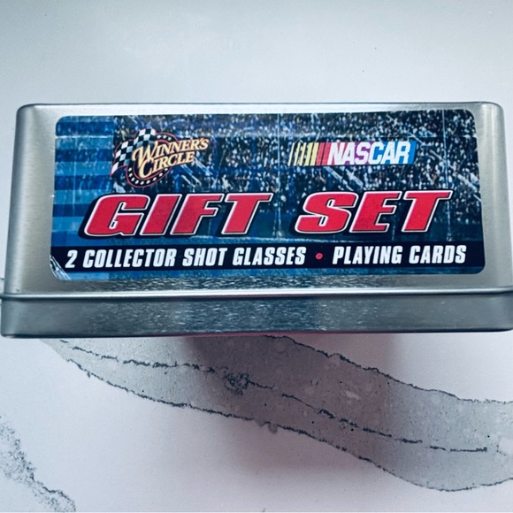 Action Sports Legendary Champion Dale Earnhardt #3 NASCAR Set - Picture 7 of 8